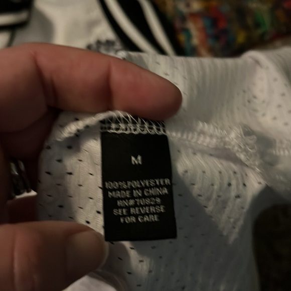 Super Cute Bandana Print Jersey Size Medium - Picture 4 of 5